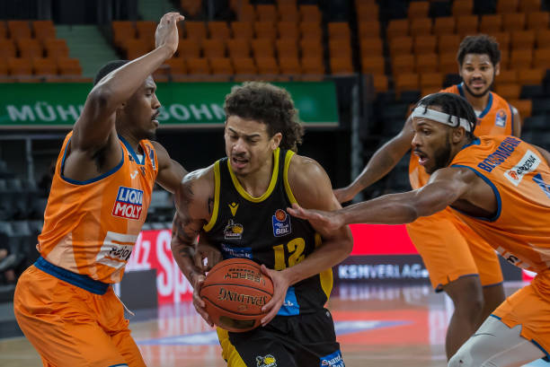 与对手进行 与对手进行