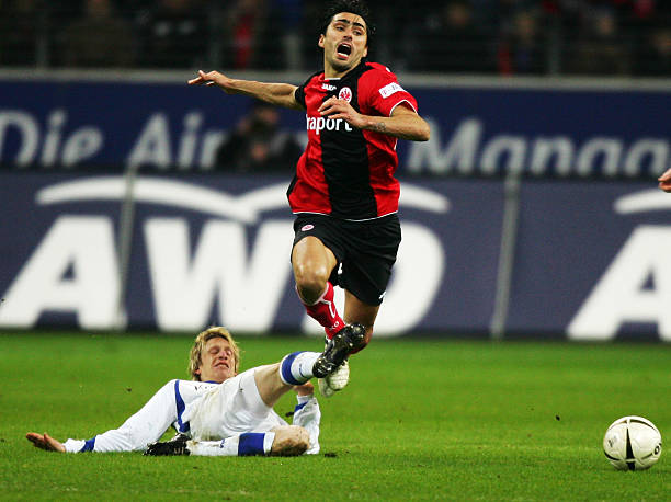 凭借灵活的 凭借灵活的