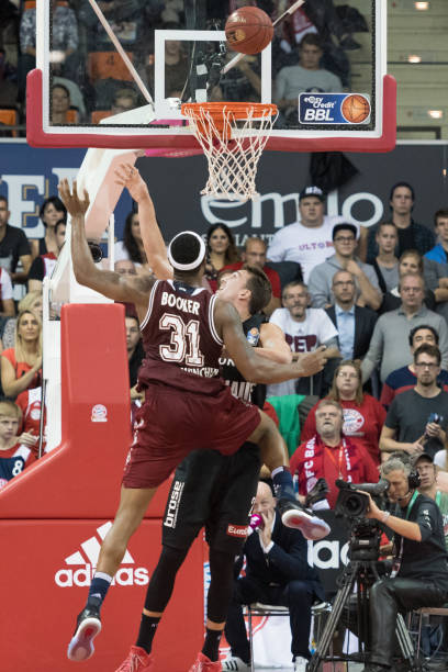 的进攻与相 的进攻与相